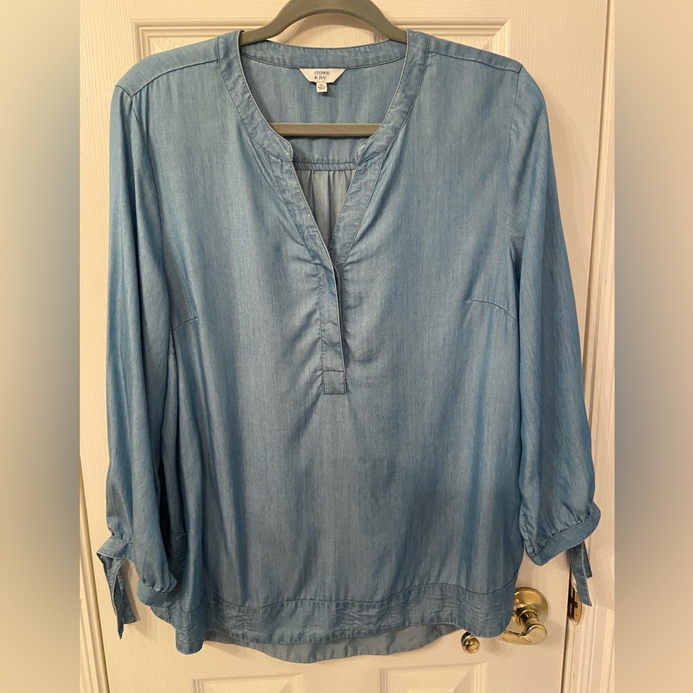 Crown & Ivy Blue Women's Top